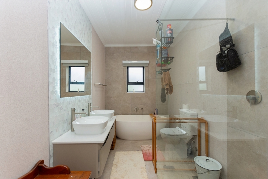 3 Bedroom Property for Sale in Shelley Point Western Cape